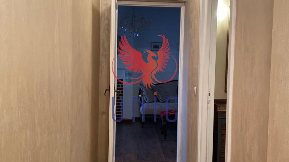 Proprietate deosebita, in inima orasului - Poză 25