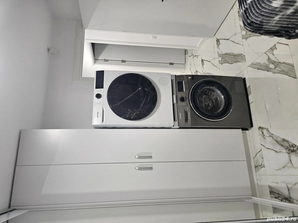 apartament de lux 3 camere - Poză 2