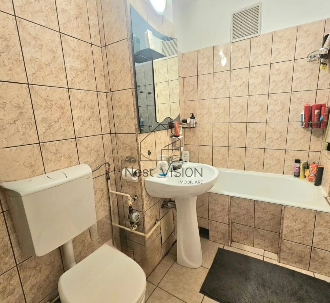 Gata de mutare! Apartament spatios 3 camere | 2 bai | balcon | - Poză 12