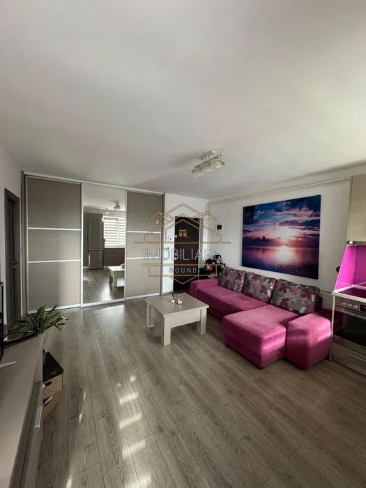 Apartament într-o zonă liniștită cu balcon și parcare - Poză 3
