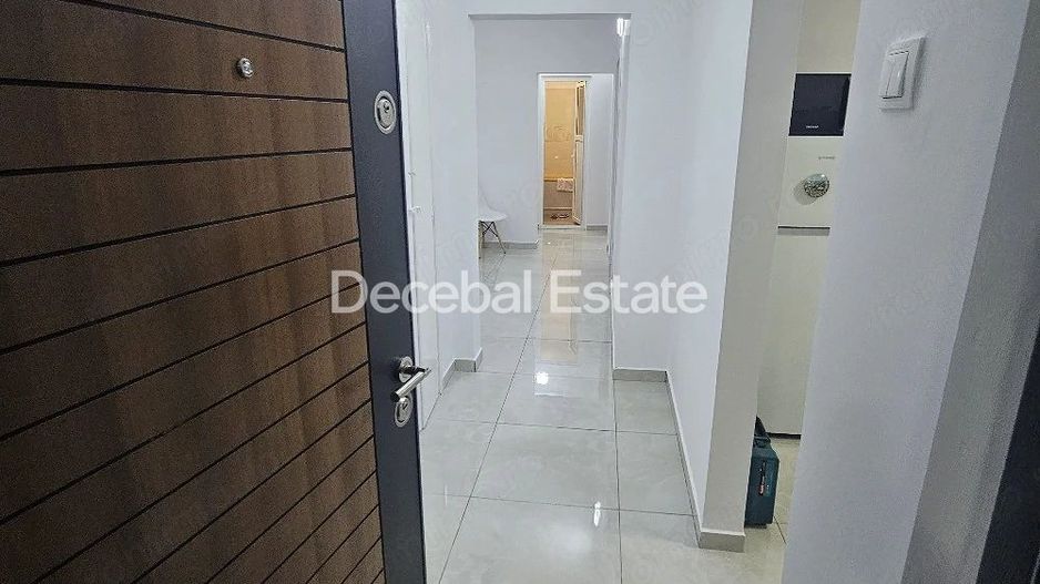 Apartament 3 camere 1978 77mp reabilitat centrala proprie - Poză 3