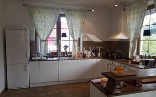 Imobil 500 mp pe teren 2023 mp – ideal pentru clinica sau investitie! - Poză 7