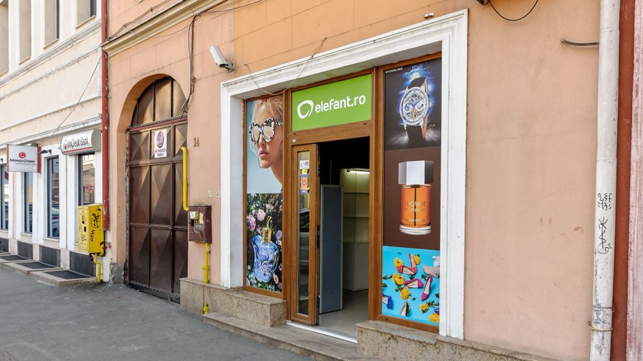Spațiu comercial bine poziționat - Poză 1
