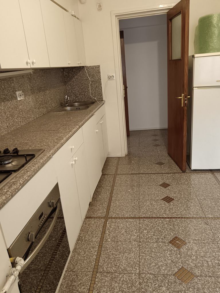 Apartament elegant I Piață Universitatii I 106 MP I 5 minute Metrou - Poză 7
