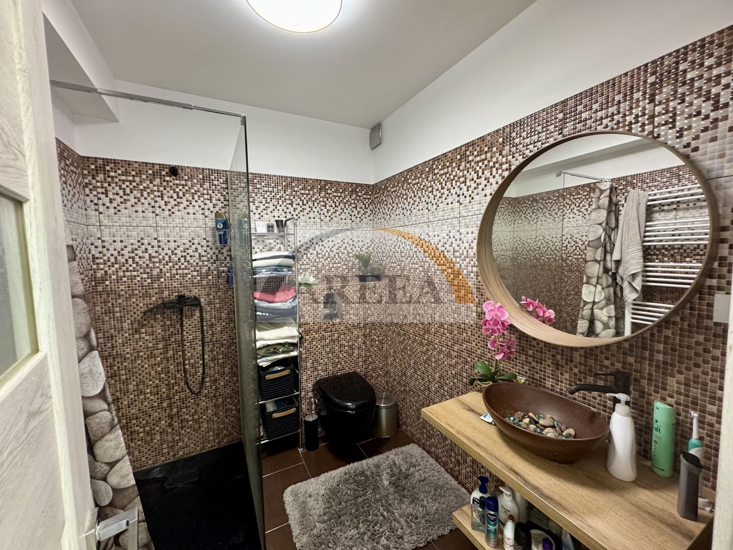 Berceni - VILĂ UNICAT, spațioasă, curte 1.000 mp, la 7 min metrou - Poză 28