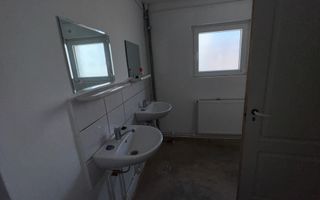 BLOC DE GARSONIERE P+4 SUPRAFAȚĂ UTILĂ 2135MP TEREN 2967 MP CĂMPULUNG - Poză 25