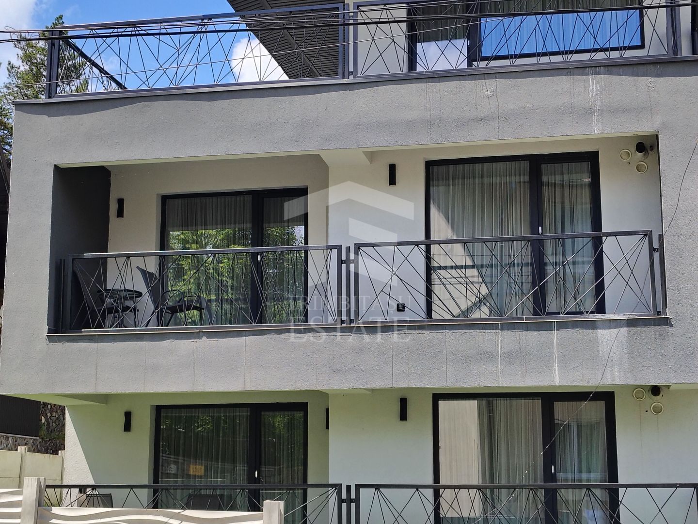 Mobilat utilat integral MODERN | Decomandat | Predeal - Poză 29