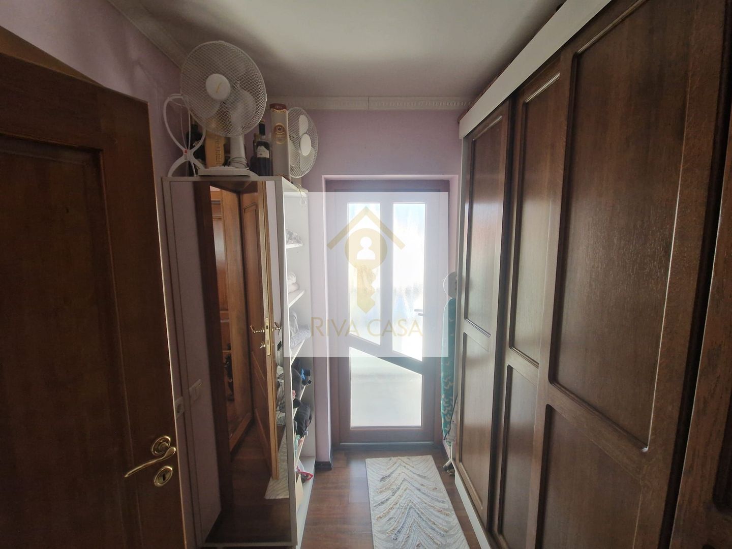 De vânzare: Vilă unică, vintage-modernă, zonă Grigorescu Oradea. - Poză 11