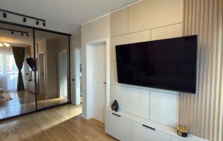 Apartament 2 camere, ultrafinisat, în bloc nou – zonă Terra, Florești