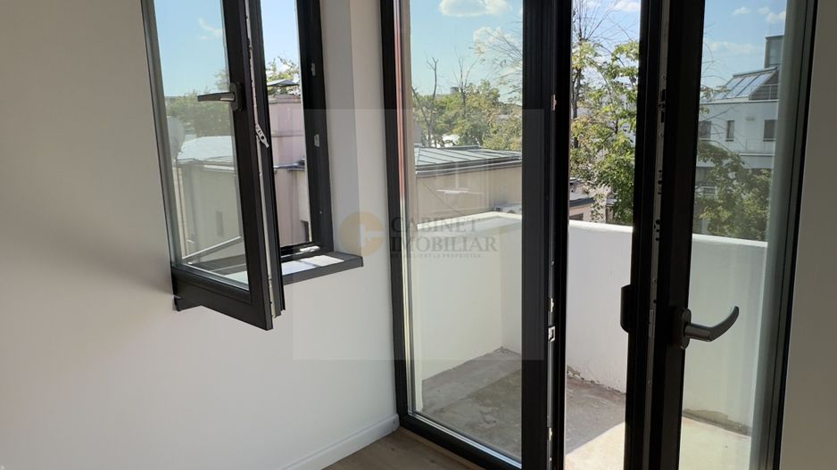 4 camere + birou | Biserica Casin | 110mp total | Renovat 2025 - Poză 11