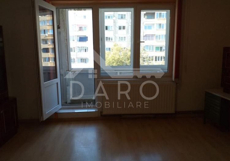 Garsoniera 34 mp, zona Dambu Pietros - Poză 1