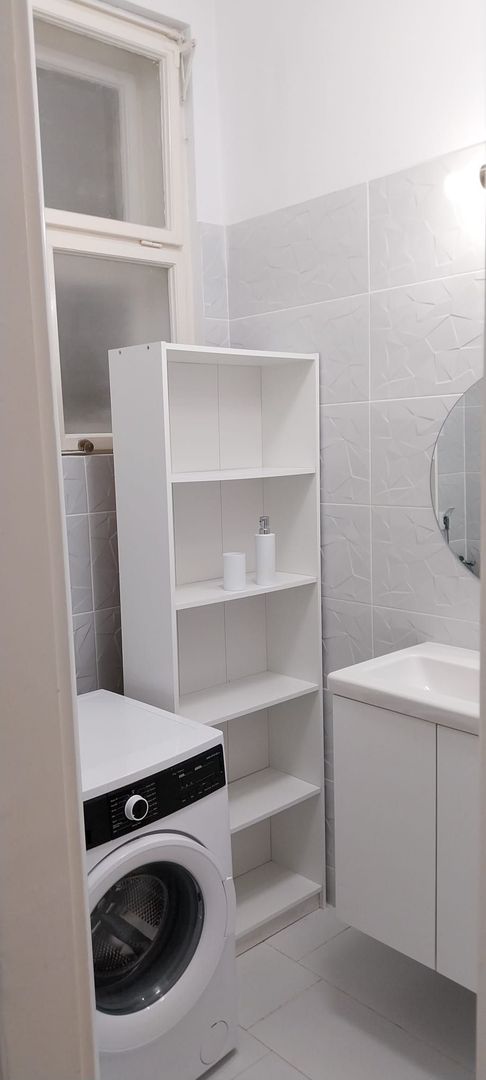 De inchiriat apartament in zona ultracentrala - Poză 4