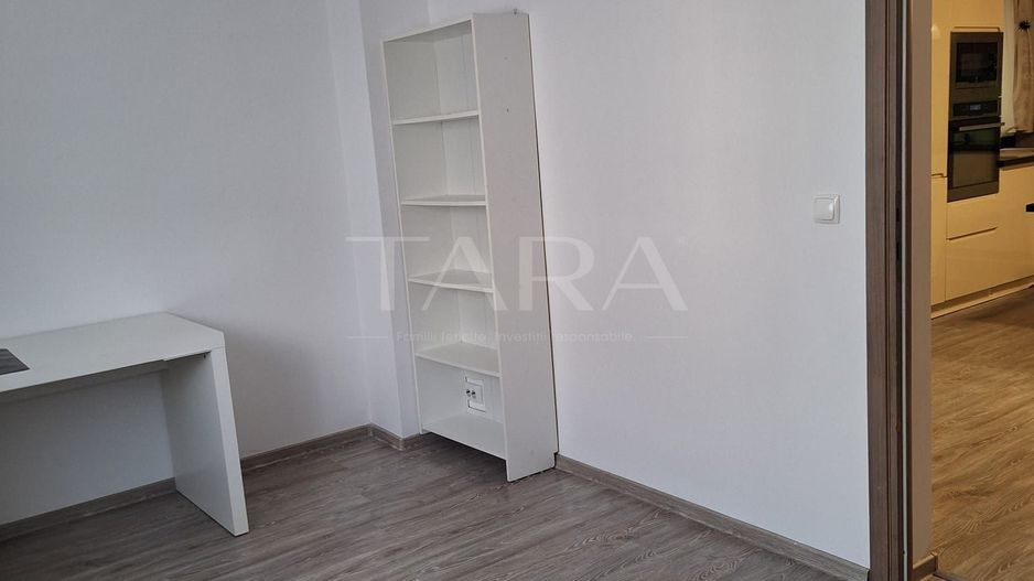 Apartament cu 4 Camere, Europa,  Parcare Subterană. - Poză 9