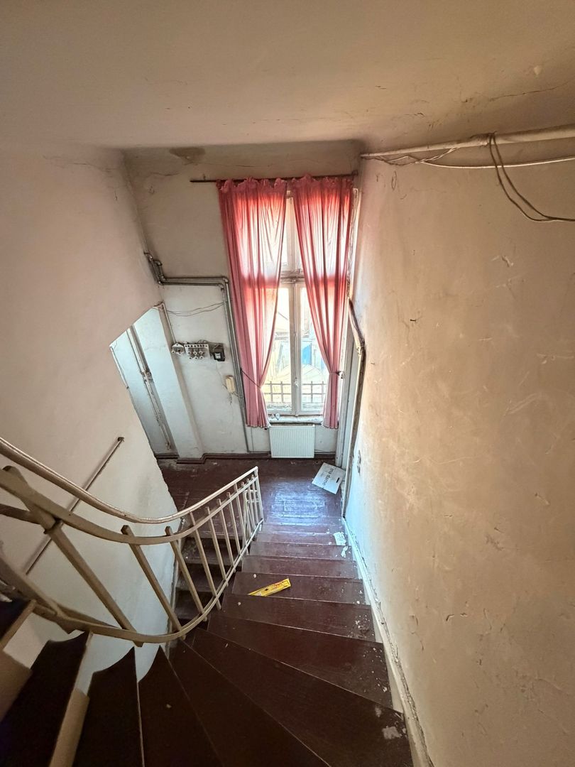 URGENT!, VILA SINGUR CURTE, POZITIE PE COLT, GARAJ, NEGOCIABIL - Poză 15