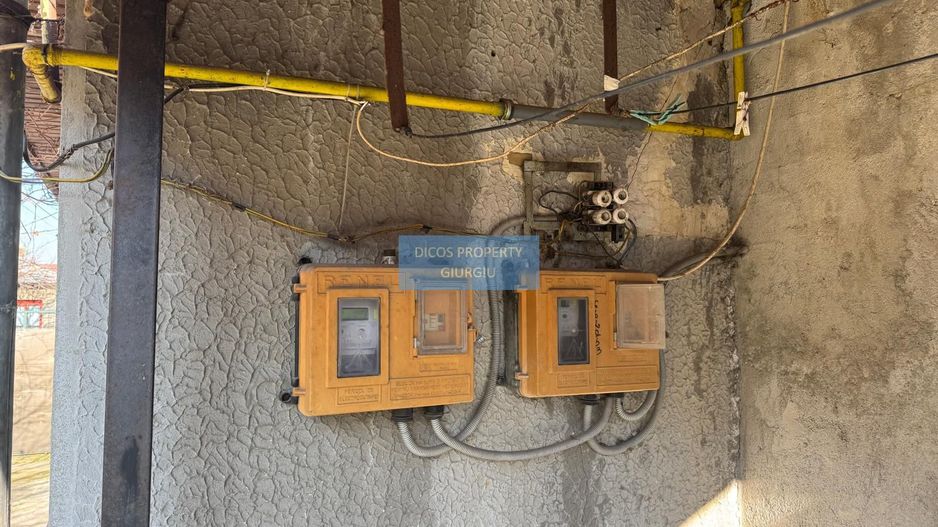 De Vânzare - Casă, Strada Griviței - Poză 23