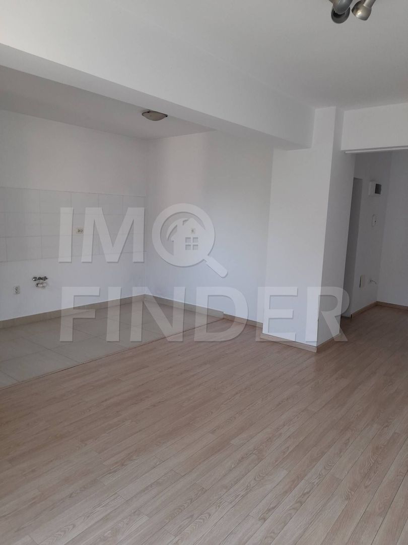 Apartament de Familie, Terasă, Loc de Parcare, gata de mutat - Poză 4