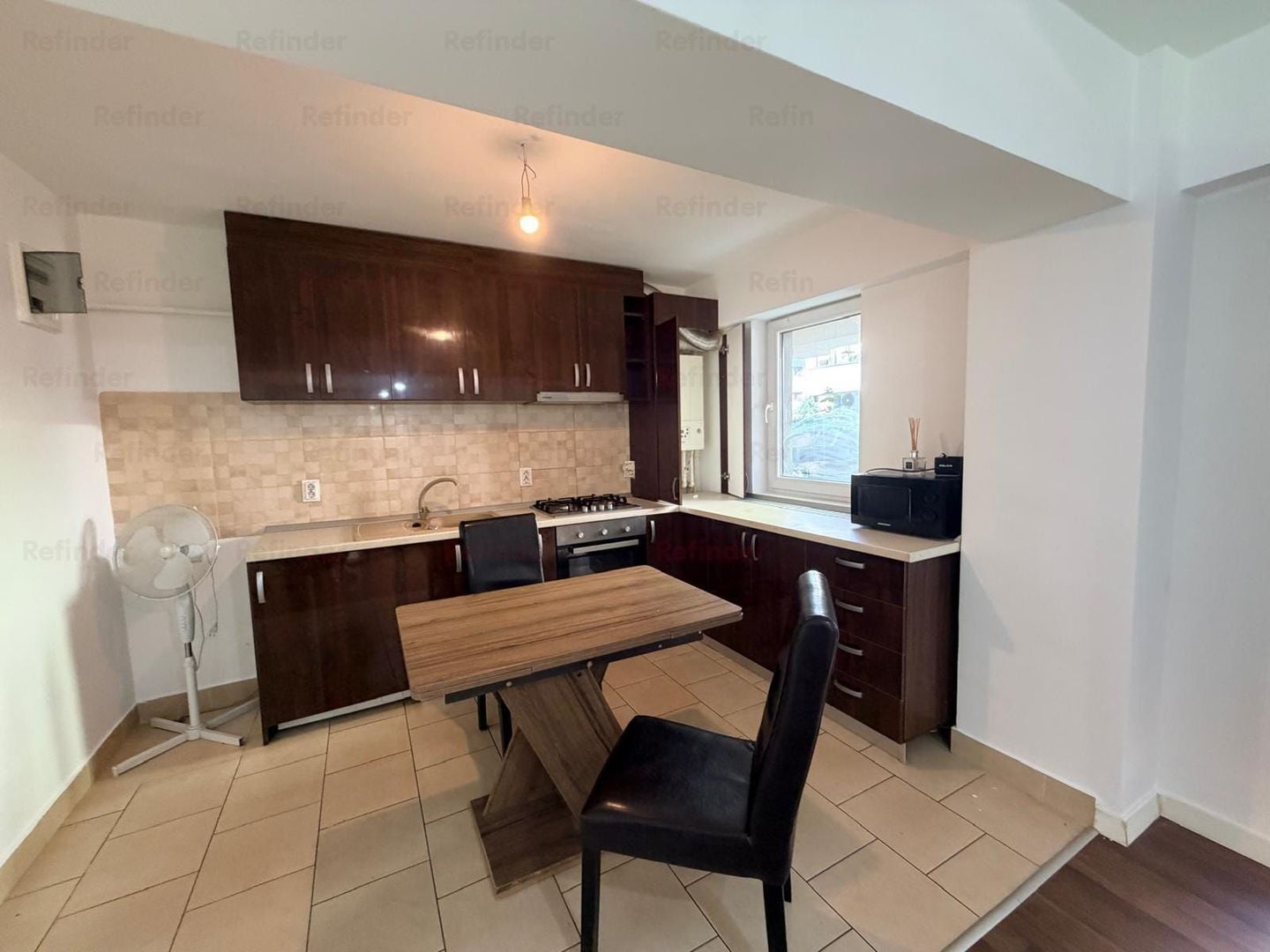 Apartament 2 camere + curte 100 mp + parcare - Titan - Pallady - Poză 13