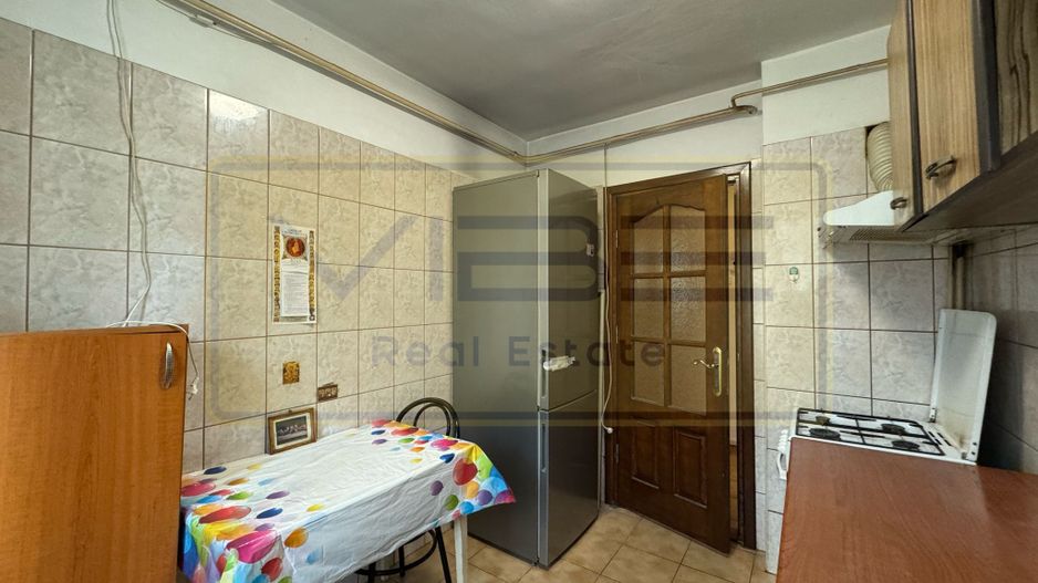 Apartament 2 camere decomandate si living Podu Ros - Poză 11
