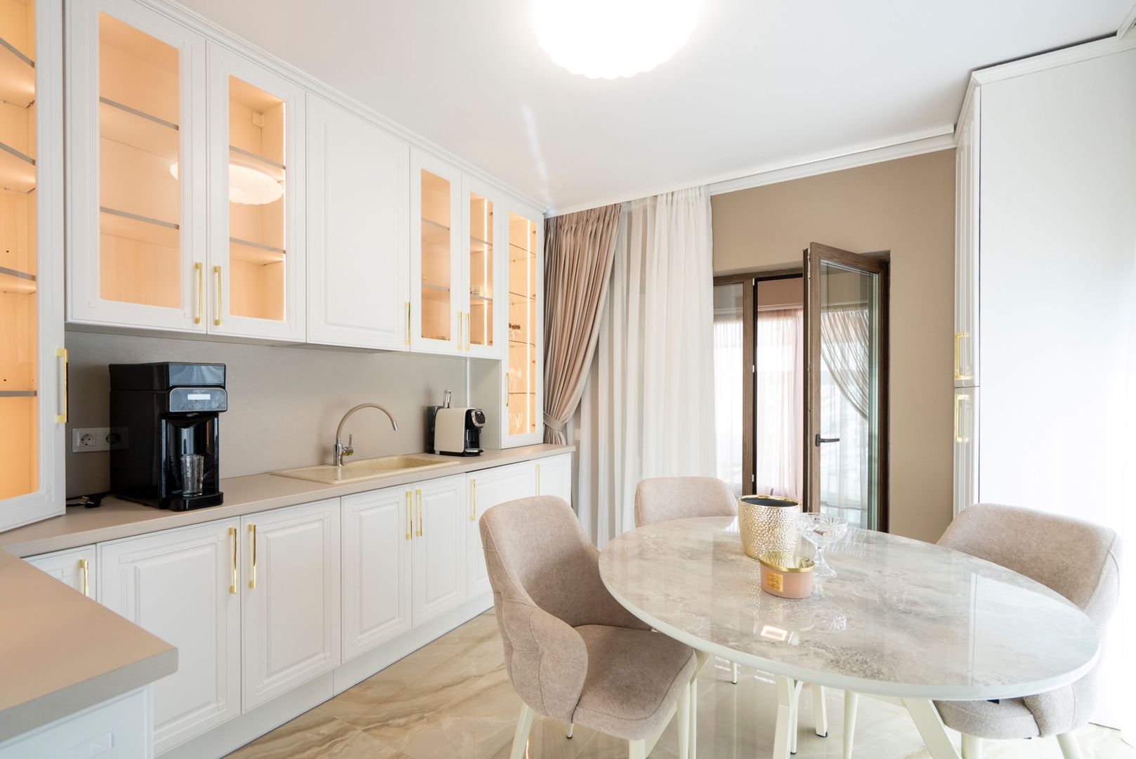 Casa lux Santandrei 3 dormitoare 2 bai 2 terase 2 bucatarii - Poză 18