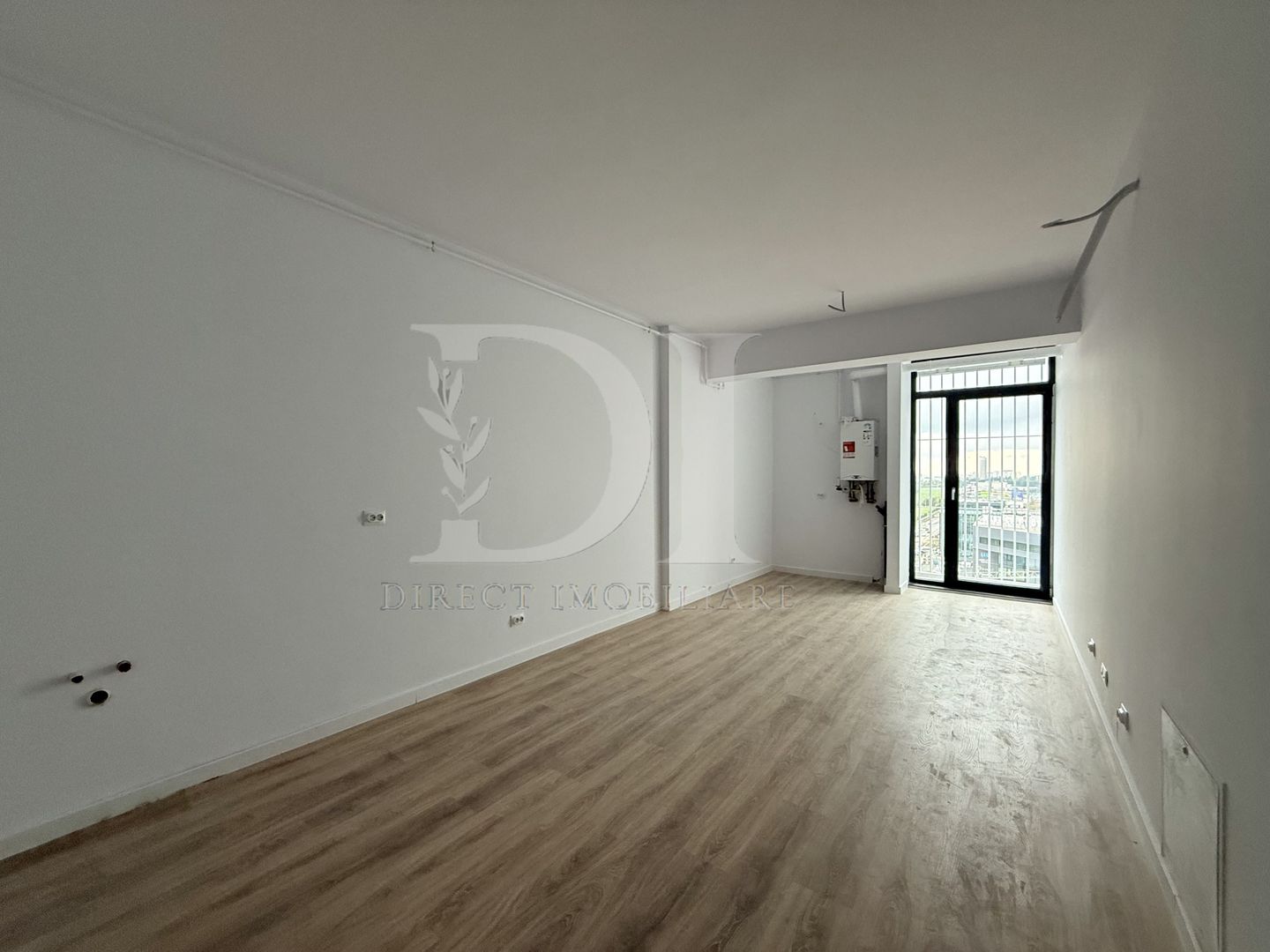 Apartament de vanzare/ Zona BMW - Poză 3