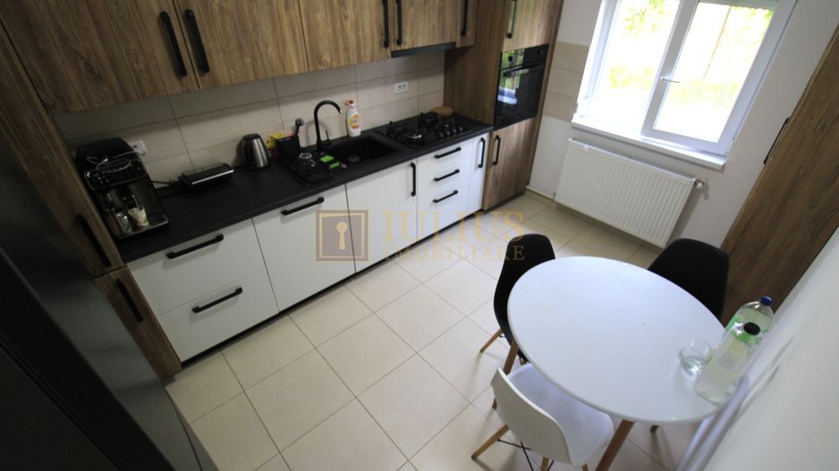 Giroc, plan parter, mobilat si utilat complet ! Loc parcare privat. - Poză 3