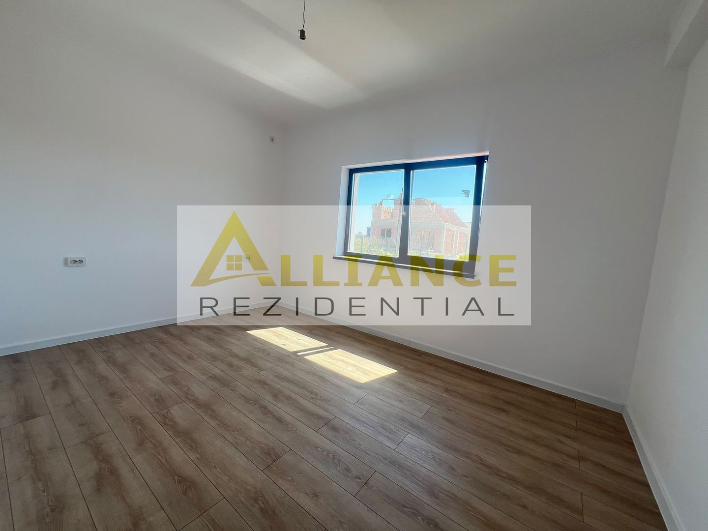 CASA PARTER-3 CAMERE- TEREN 375 M-500 M DE STV - Poză 10