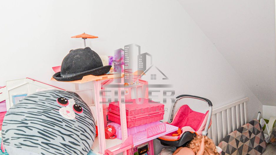 Casa de tip duplex finisata mobilata in Floresti zona Florilor - Poză 18