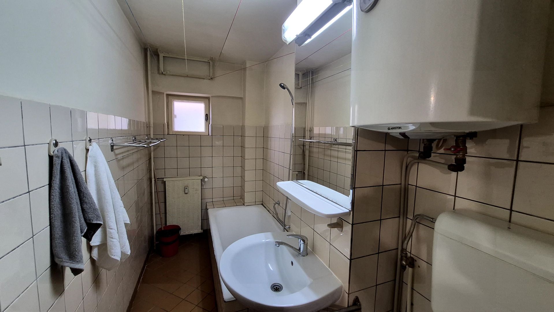 Apartament cu 3 camere 78,24 mp, bloc an 1988 - Decebal - Alba Iulia - Poză 5