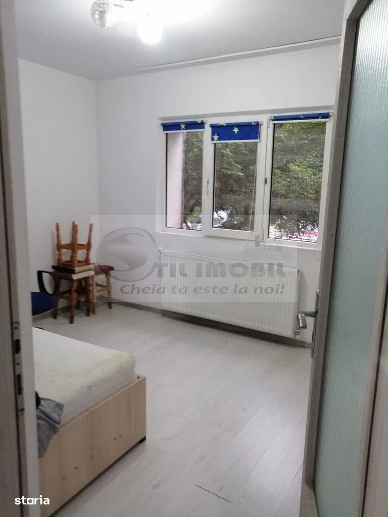 Ap 4 camere, decomandat ,Bld. Poitiers – 135000 EURO NEGOCIABIL - Poză 3