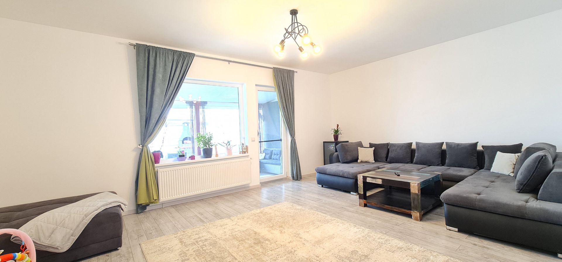 Casa 4 camere finalizata mobilata utilata cartier Izvor Tarlungeni - Poză 9