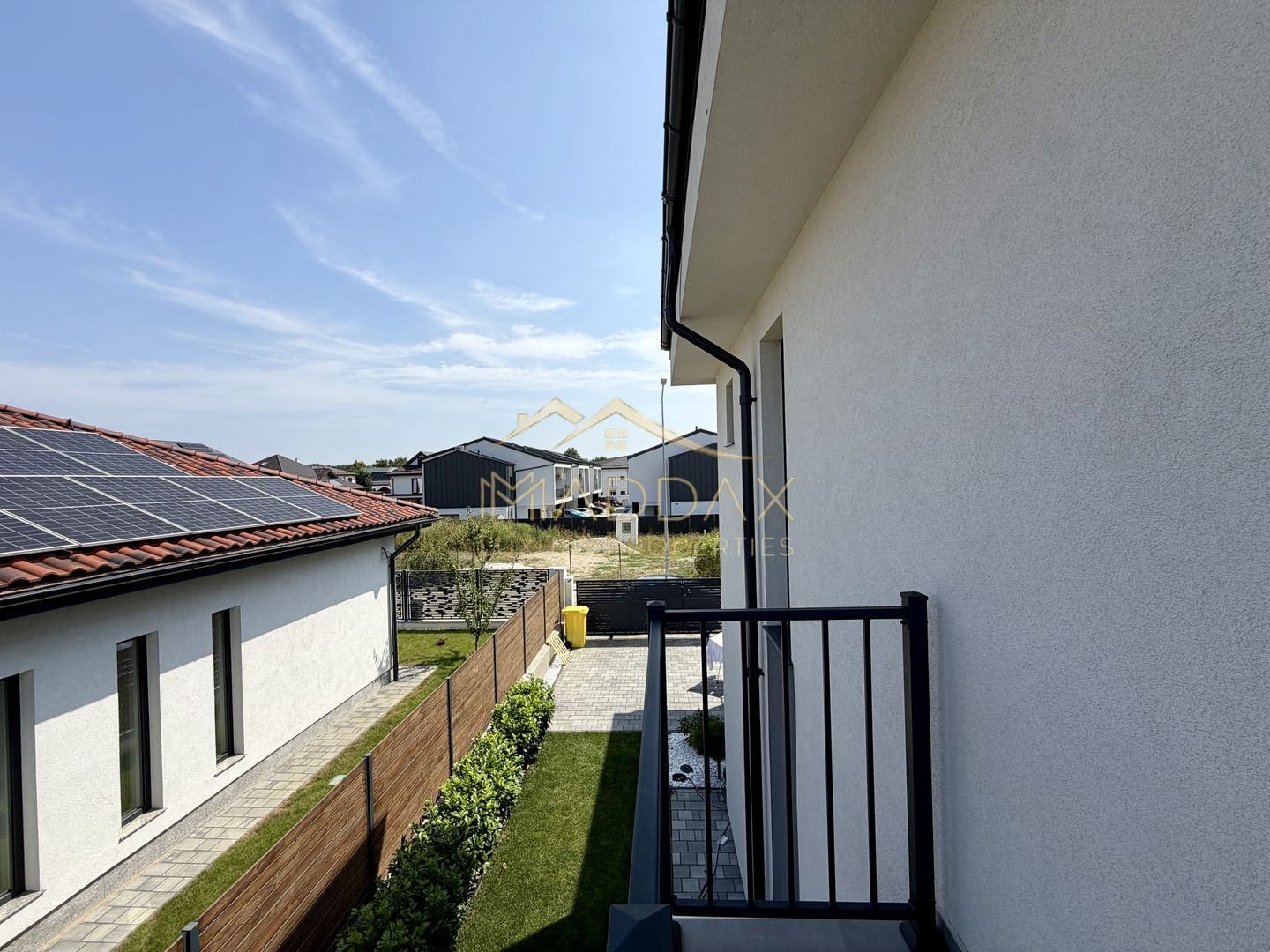 Vil de tip Duplex *P+1E+M* | 176 mp utili | mobilată complet | Chitila - Poză 47