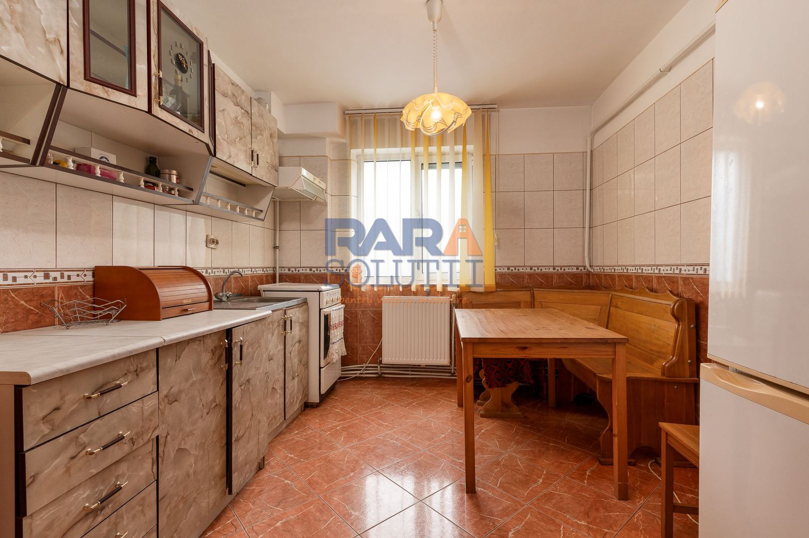 Apartament 3 camere, două băi - Str. Bogdan Dragoș - Poză 7