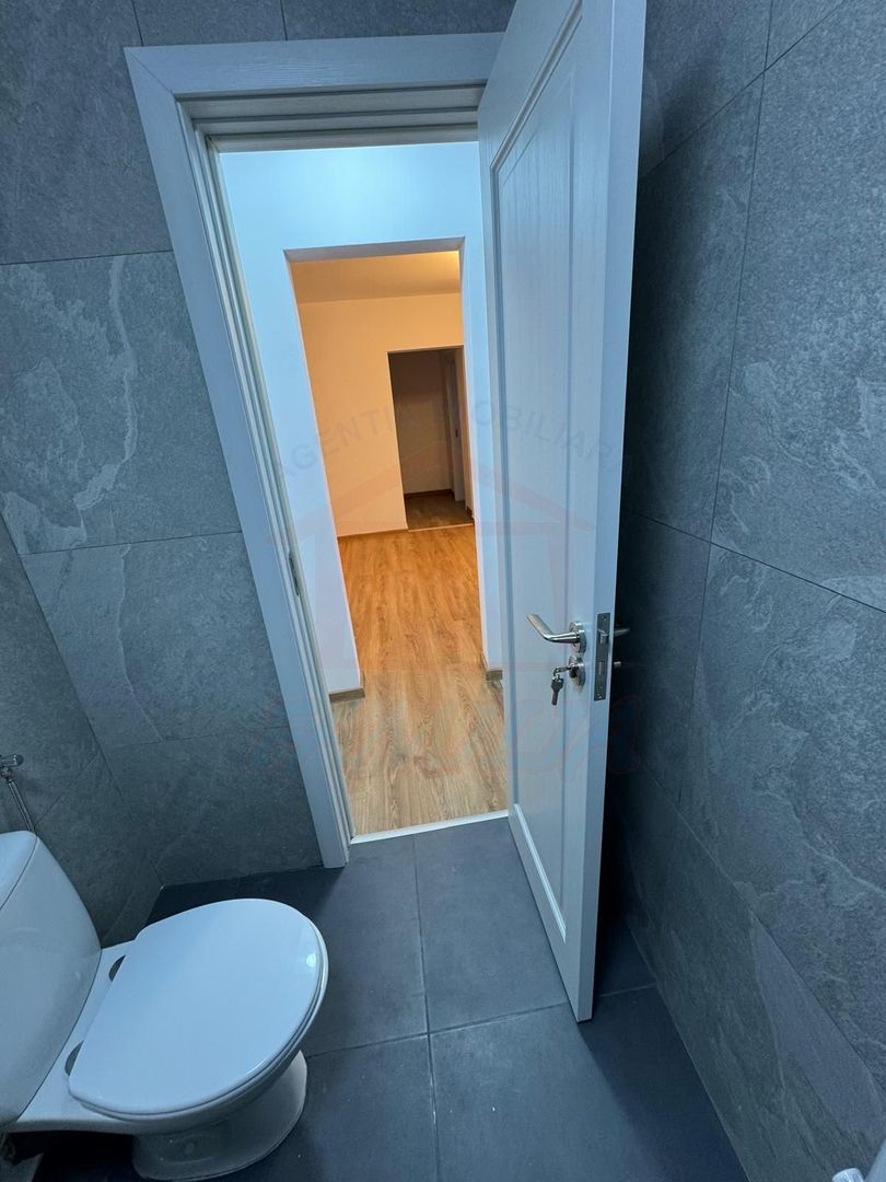 60.000 euro, NEGOCIABIL, 2 camere, 50mp, Micro16 - Poză 11