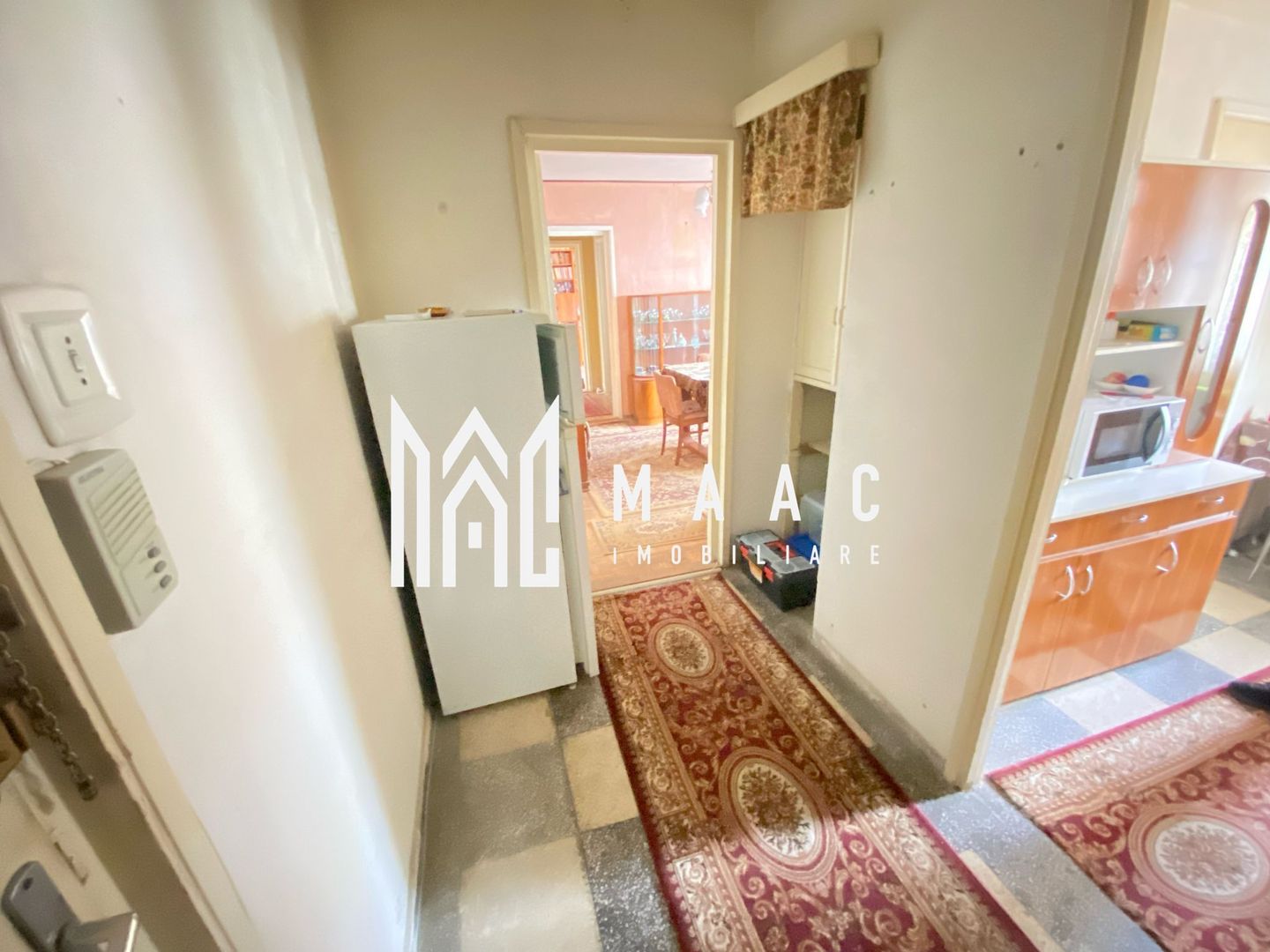 Apartament 2 Camere | Etaj Intermediar | Balcon | 50MPU I Mihai Viteazul - Poză 3