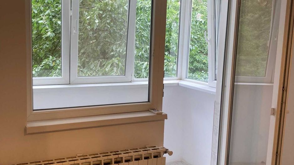 De inchiriat apartament cu 3 camere , Tineretului sector4 - Poză 6