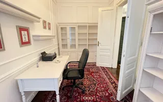 APARTAMENT DE  LUX  IN ZONA NEPTUN - Poză 21