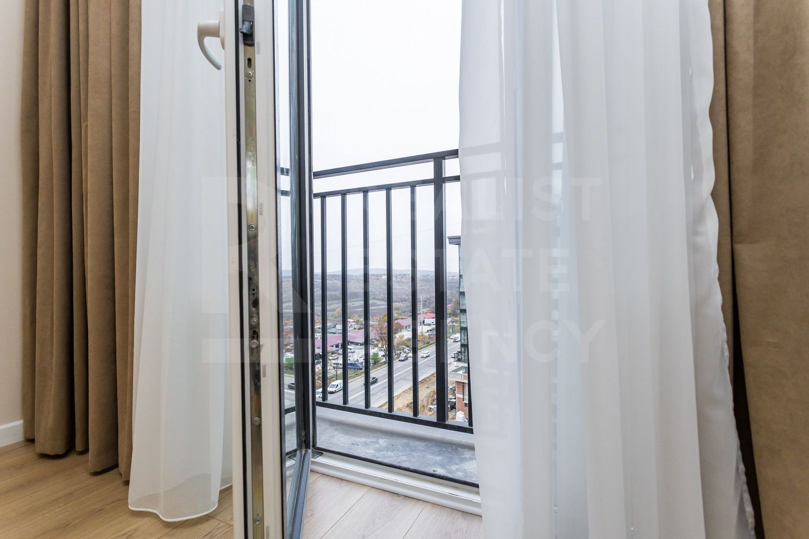 Vânzare, apartament, 2 camere, str. Nicolae Milescu Spătaru, Ciocana - Poză 10