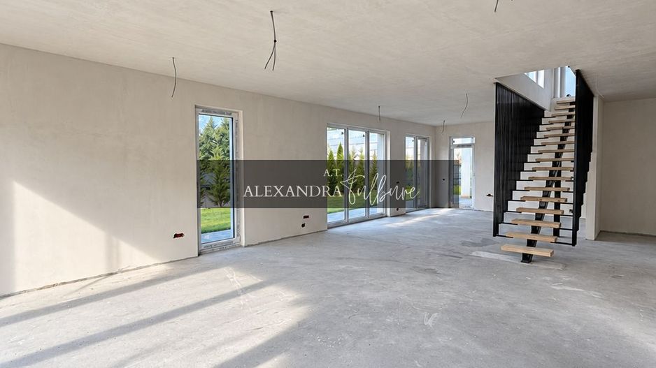 Casa individuala 6 camere, 5 bai, terasa la etaj, curte, P+ET+POD - Poză 15