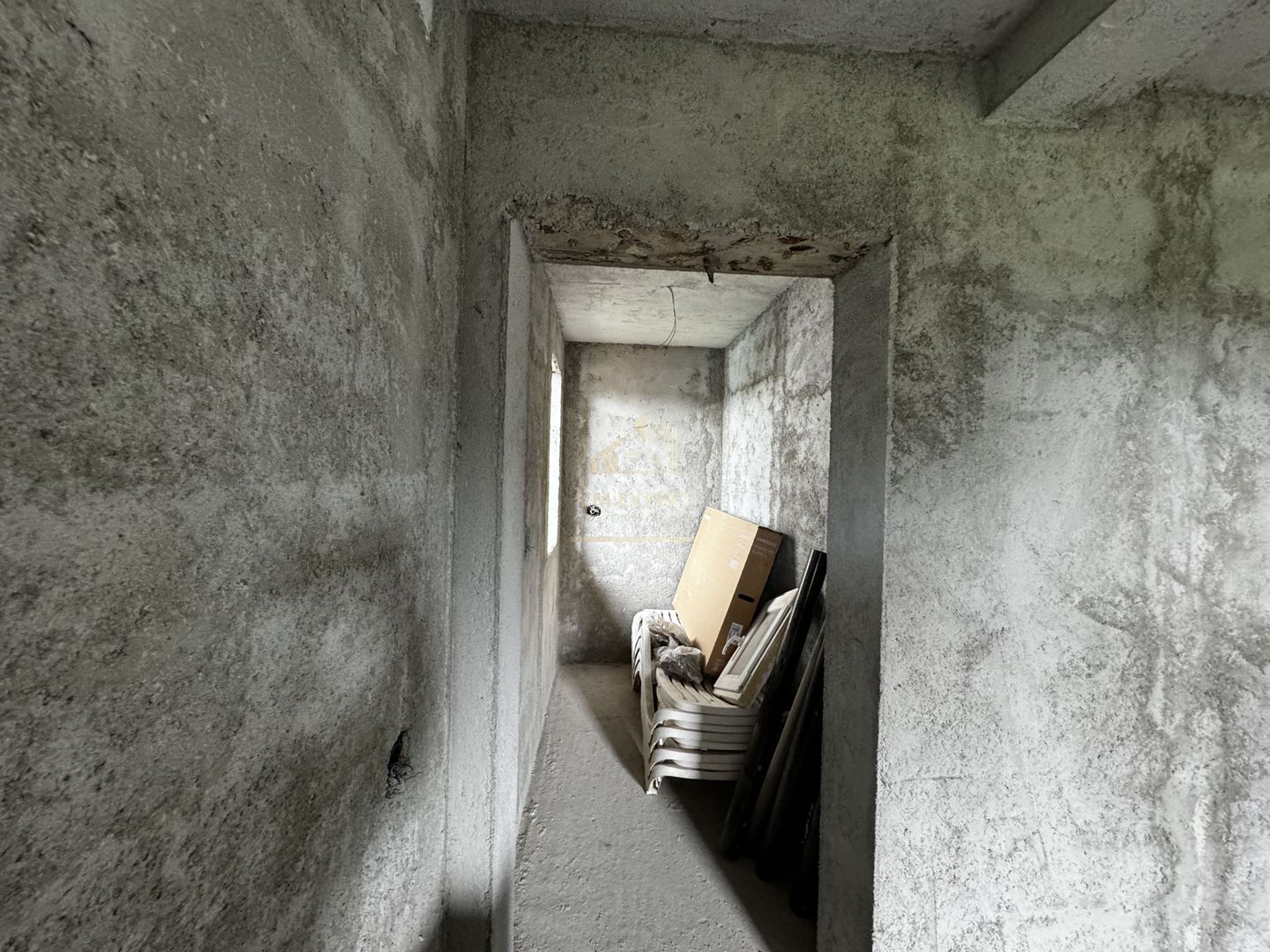 VILA 5 CAMERE, ZONA ULTRA CENTRALA, CAMPULUNG MUSCEL, TEREN 500 MP - Poză 31