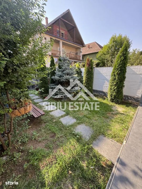 Apartament de inchiriat cu 2 camere, gradina - Zona Parcul Sub Arini - Poză 1