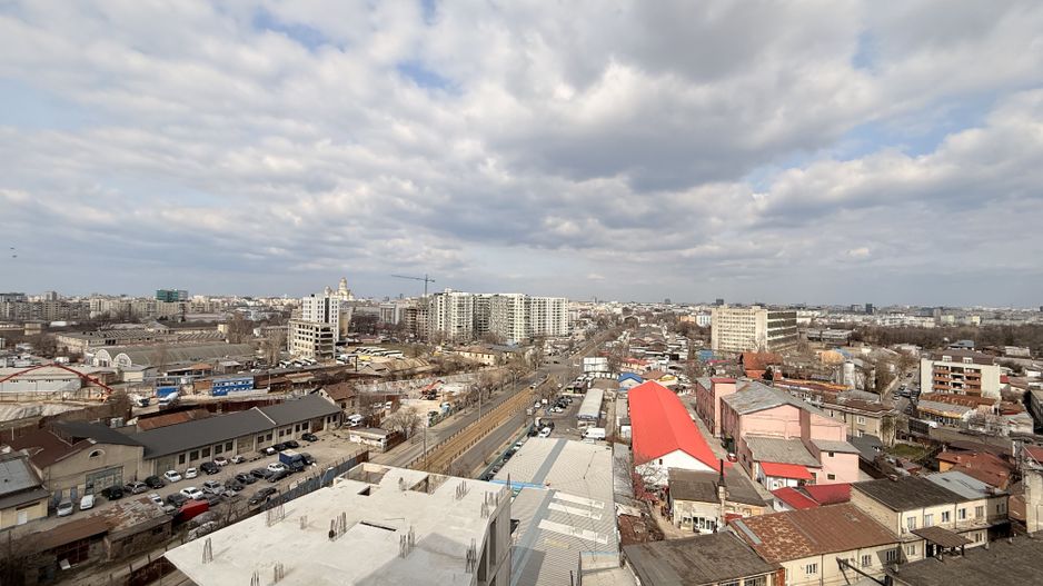 3 camere Parcul Carol 85 mp vedere panoramica - Poză 6