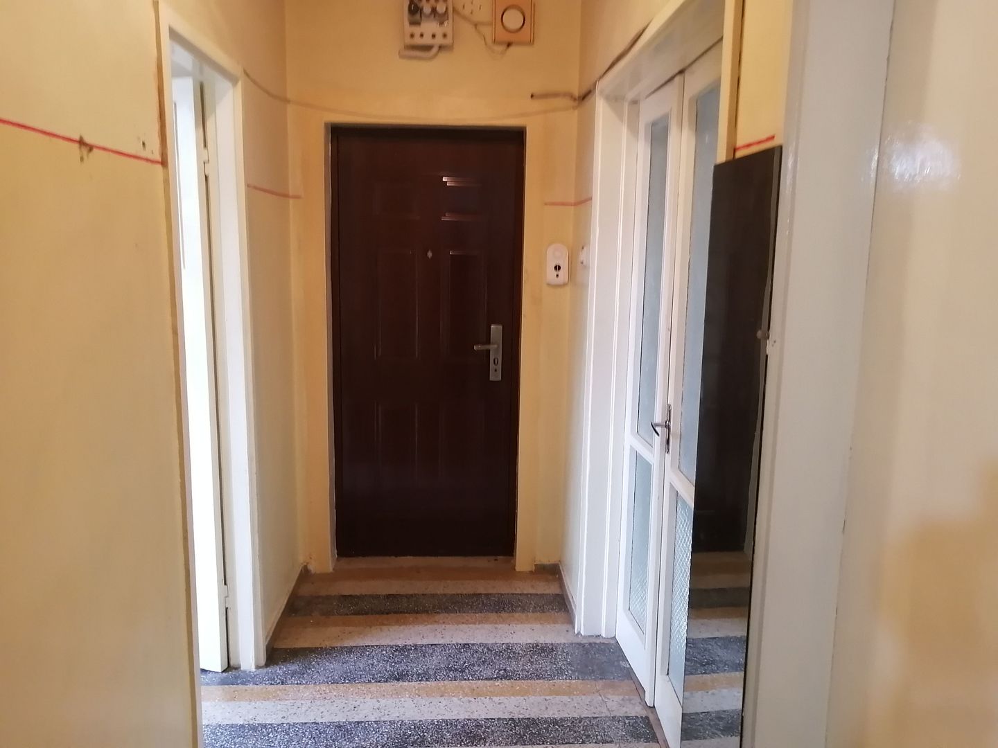 2 camere zona pietei Tractorul - Poză 7