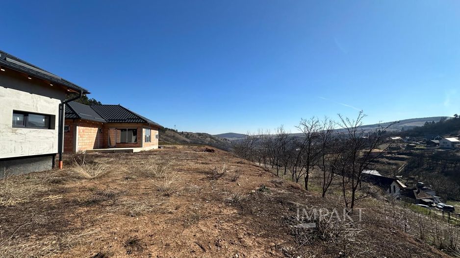 Casa pe un nivel | Teren 2.977 mp | Panorama deosebita | Suceagu - Poză 6