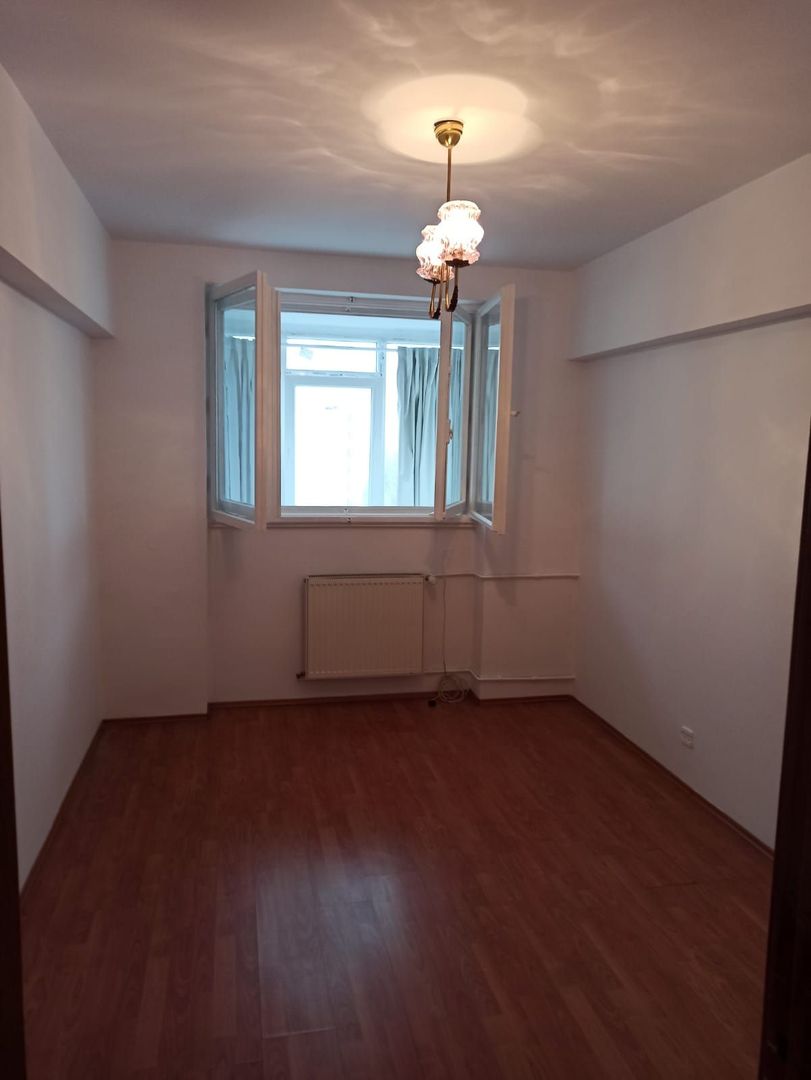 3cam.dec-1baie-disponibil imediat/Bvd Brancoveanu 130-132,sector 4 - Poză 7