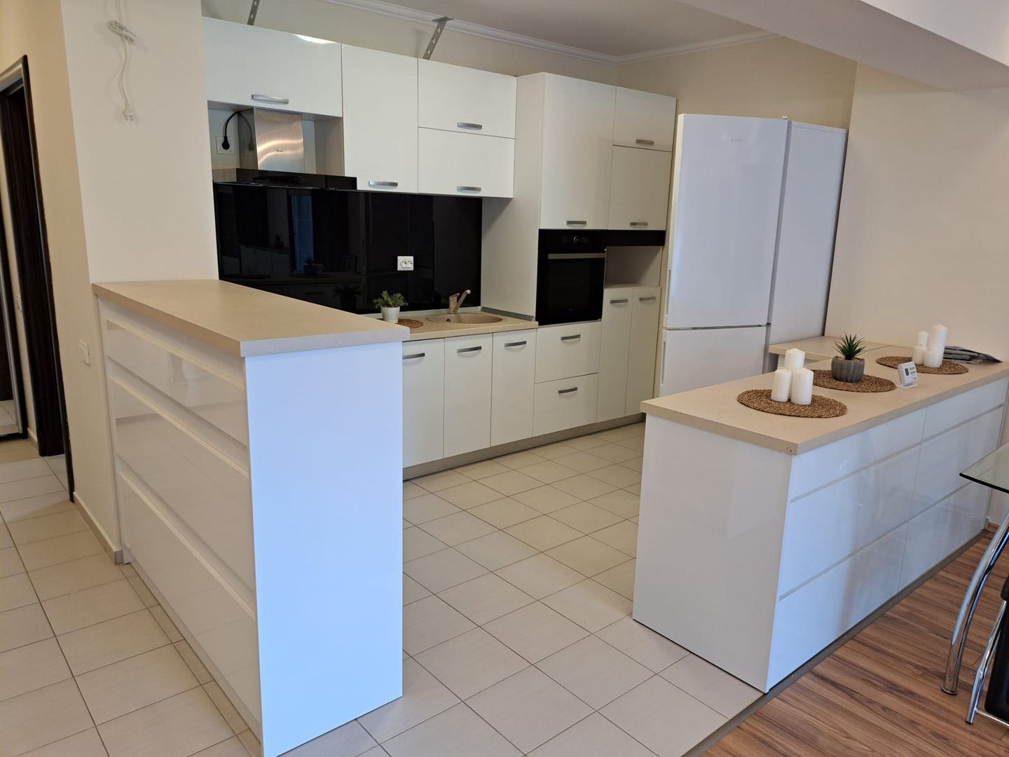 Apartament 2 camere 72 mp lângă pădurea Băneasa | parcare subterană - Poză 4
