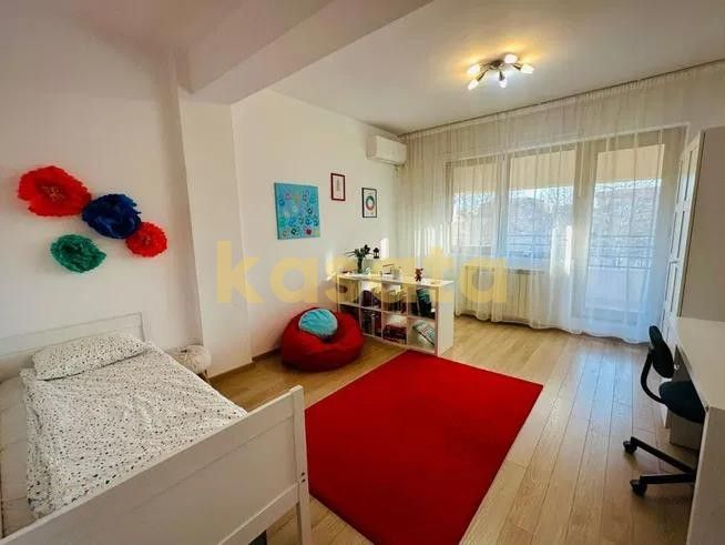 Apartament Otopeni Central 4 camere  deosebit - Poză 5