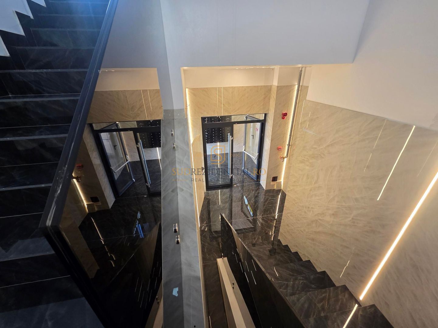 Garsonieră decomandată de vânzare – 37,70 mp | Metrou Berceni - Poză 9