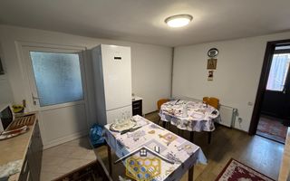 Casa individuala P+ Pod +Beci in sat Robanesti, 10 minute de Craiova - Poză 10