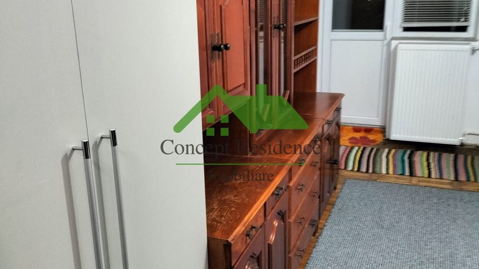 Garsonieră 28 mp, balcon – str. Gării, etaj 4 - Poză 4