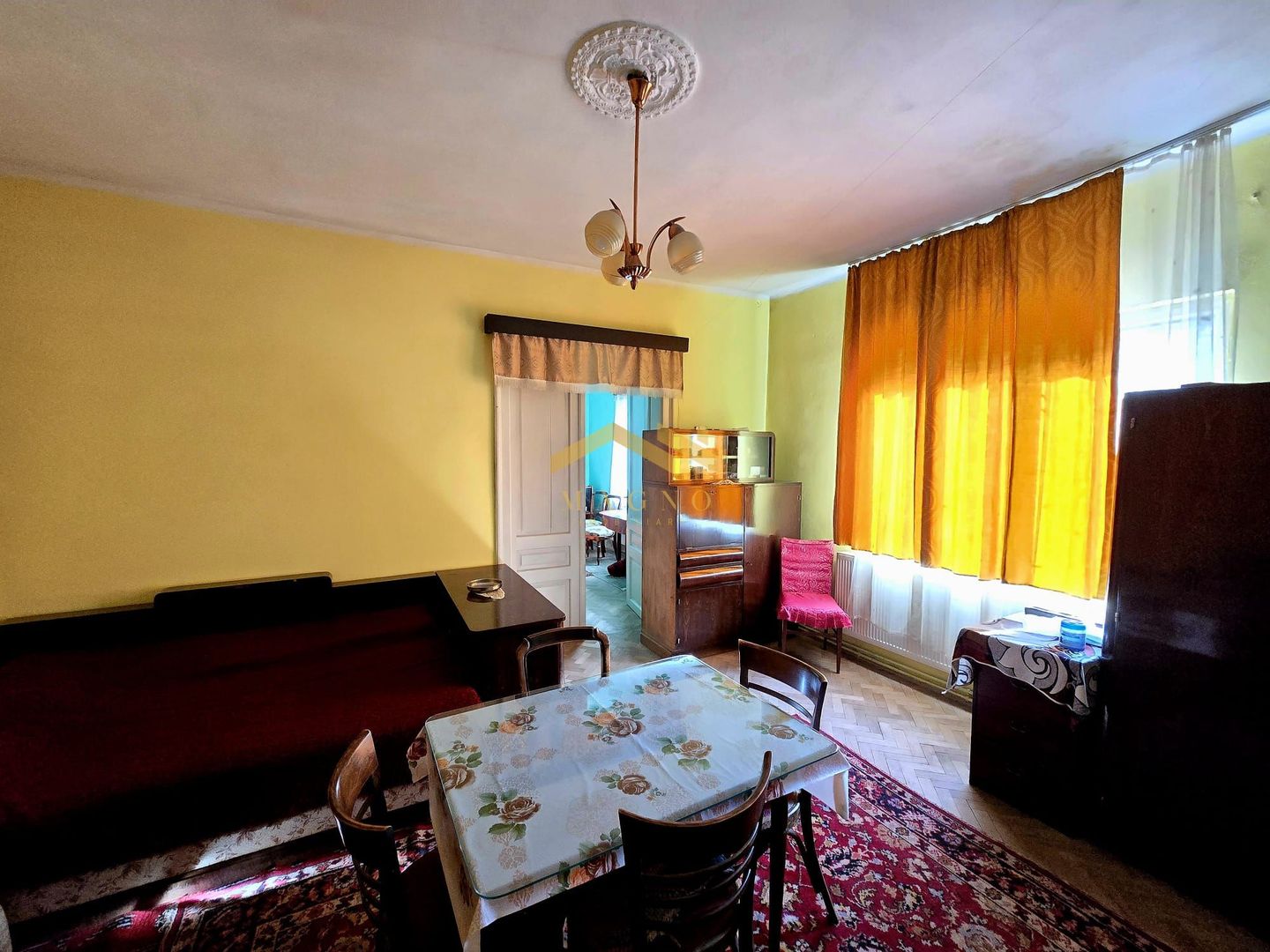 Apartament la casa cu doua camere/ zona Alfa. - Poză 4